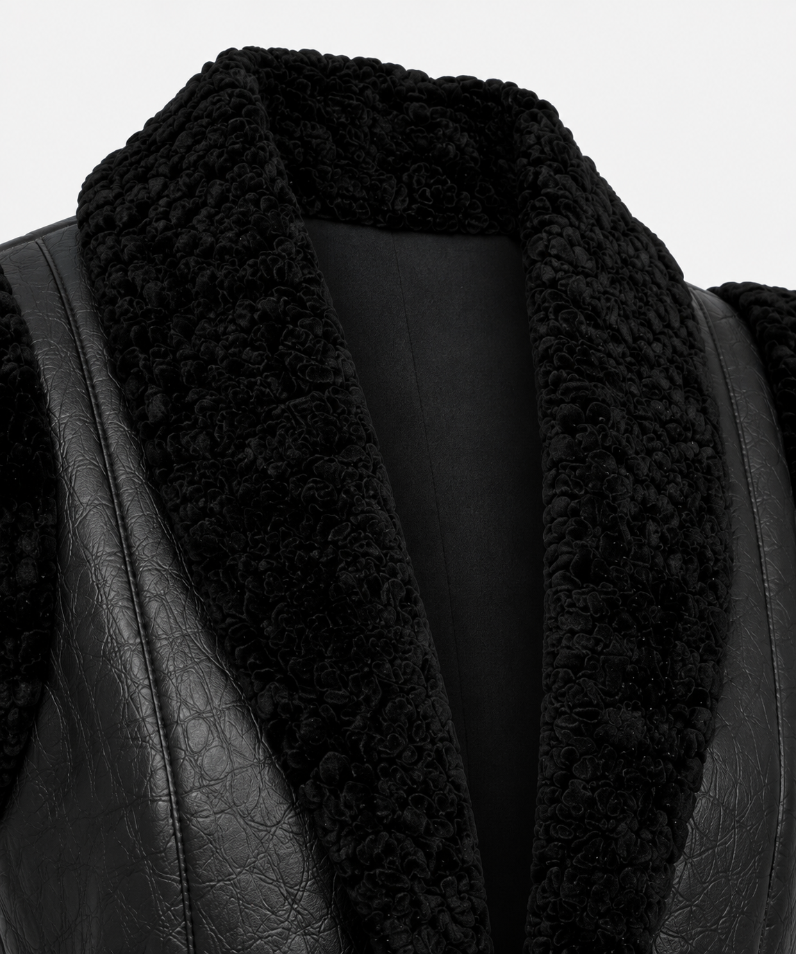 Charlotte Shearling Gilet -Black - Charlotte7