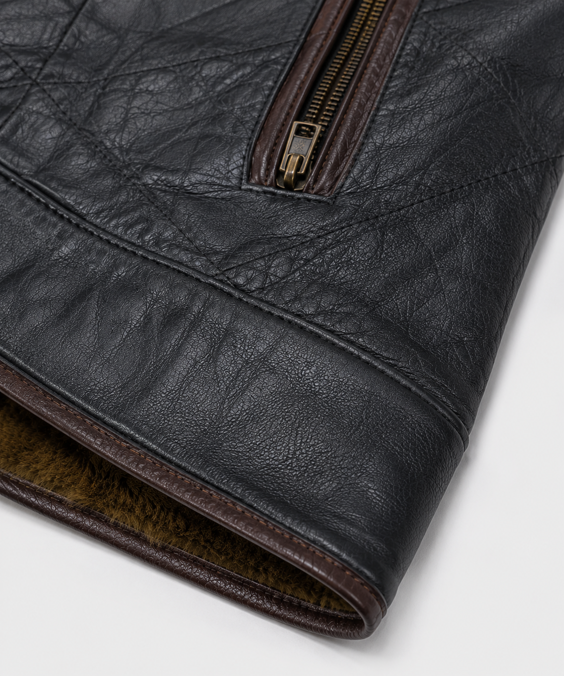 Kaidan Shearling Gilet - Old Black