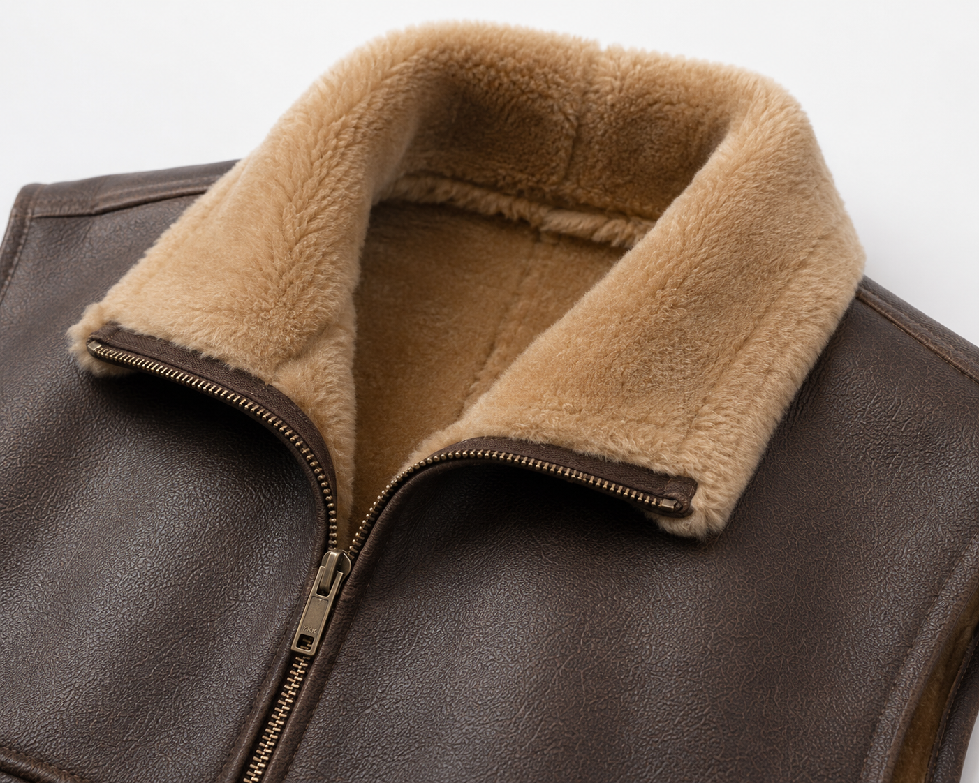 Levi Shearling Gilet - Brown